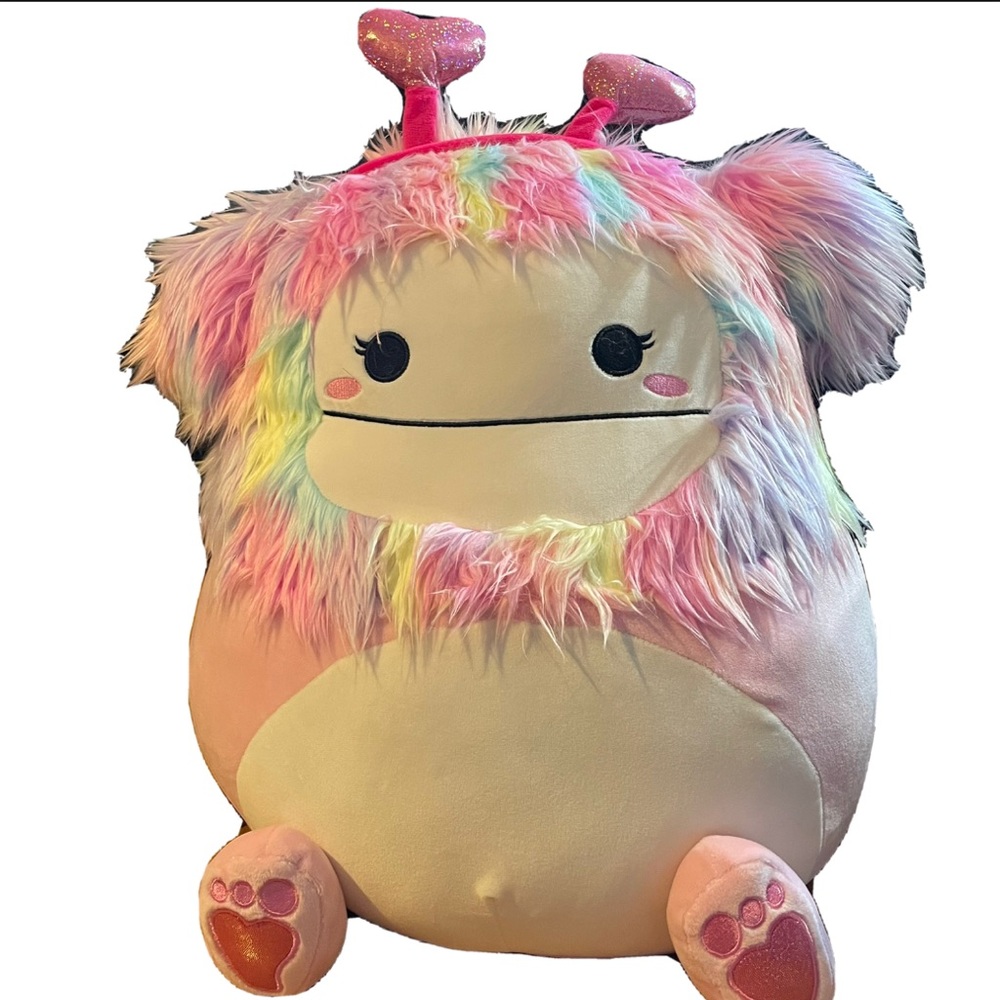 Squishmallows Dobrilla 16” NWT Valentine’s Day